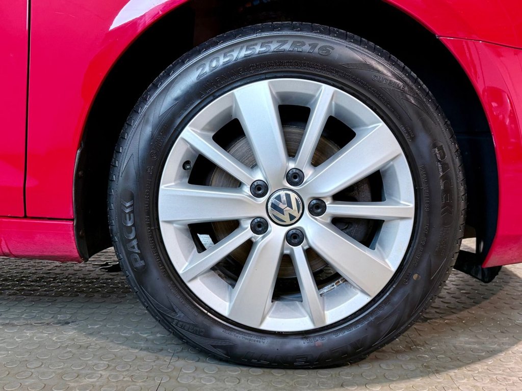 Used Volkswagen Golf 2011 for sale - 77200264: Photo 30