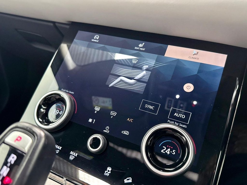 Used Land Rover Range Rover Evoque 2021 for sale - 77905149: Photo 32