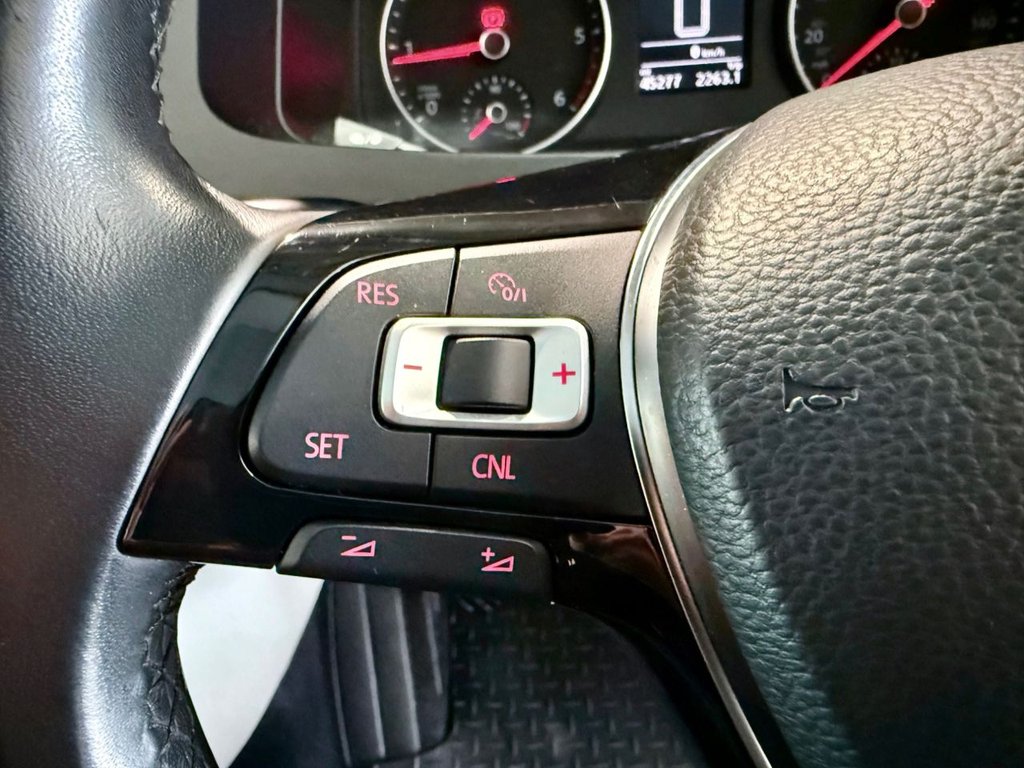 Used Volkswagen Transporter 2019 for sale - 77133674: Photo 14