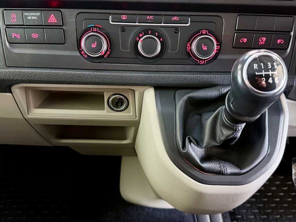 Used Volkswagen Transporter 2019 for sale - 77133674: Photo 21