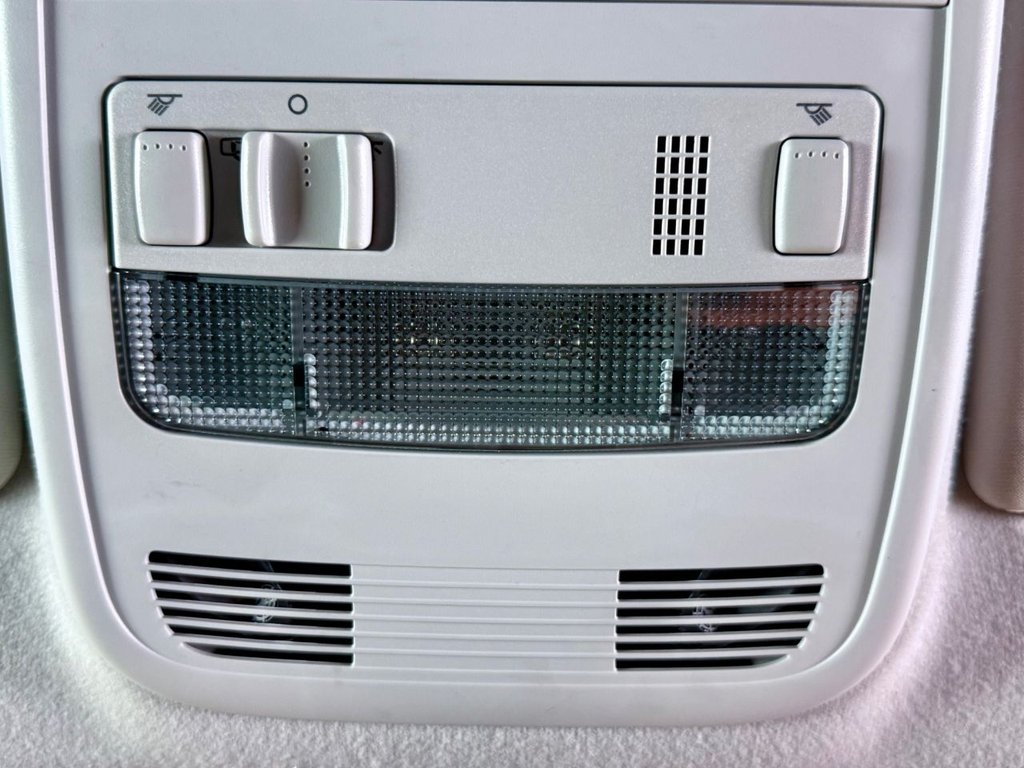 Used Volkswagen Transporter 2019 for sale - 77133674: Photo 27