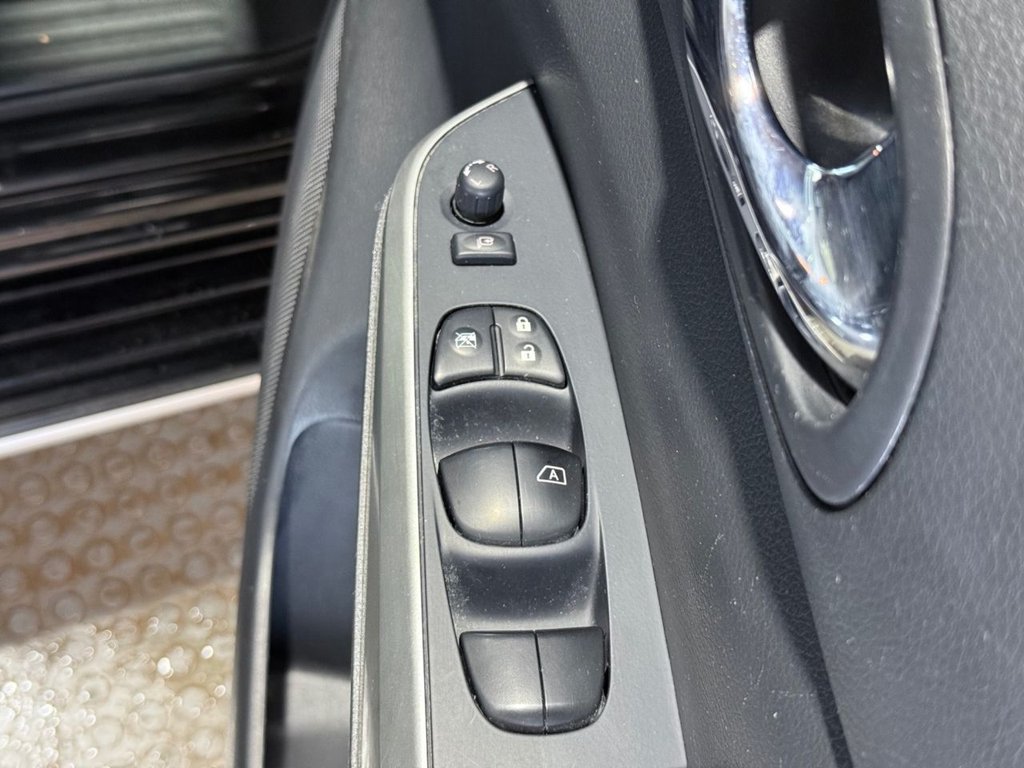 Used Nissan Navara 2020 for sale - 76740209: Photo 20