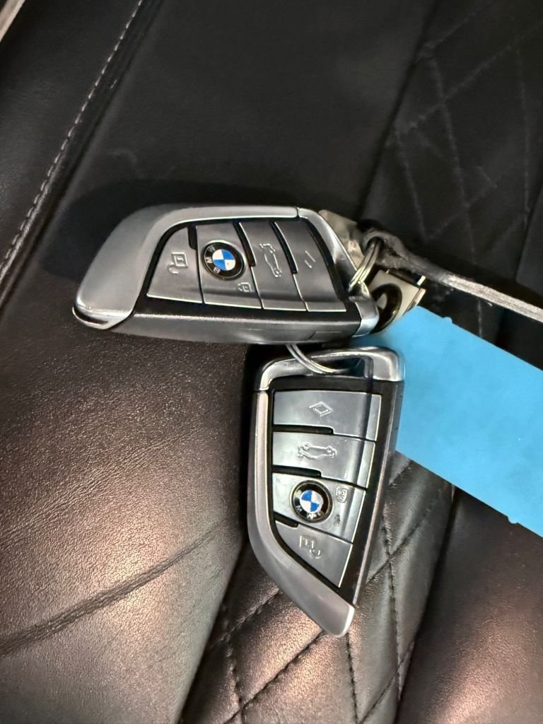 Used BMW 7 Series 2018 for sale - 77342033: Photo 32