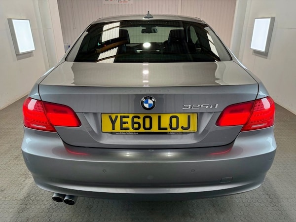 Used BMW 3 Series 2011 for sale - 75515330: Photo 5