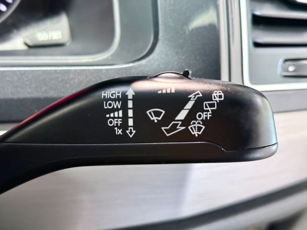 Used Volkswagen Transporter 2019 for sale - 77507863: Photo 16