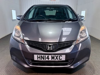 Used Honda Jazz 2014 for sale - 76386241: Photo