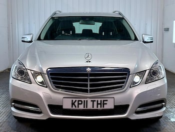 Used Mercedes-Benz E Class 2011 for sale - 78543581: Photo