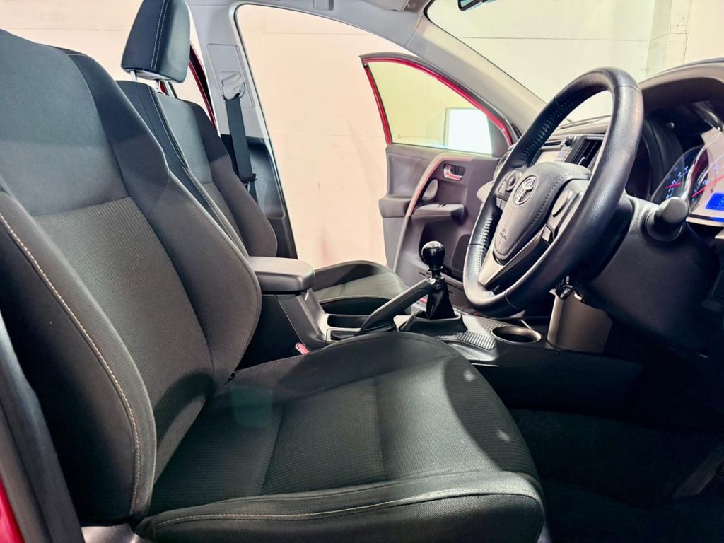 Used Toyota RAV4 2015 for sale - 77394556: Photo 10