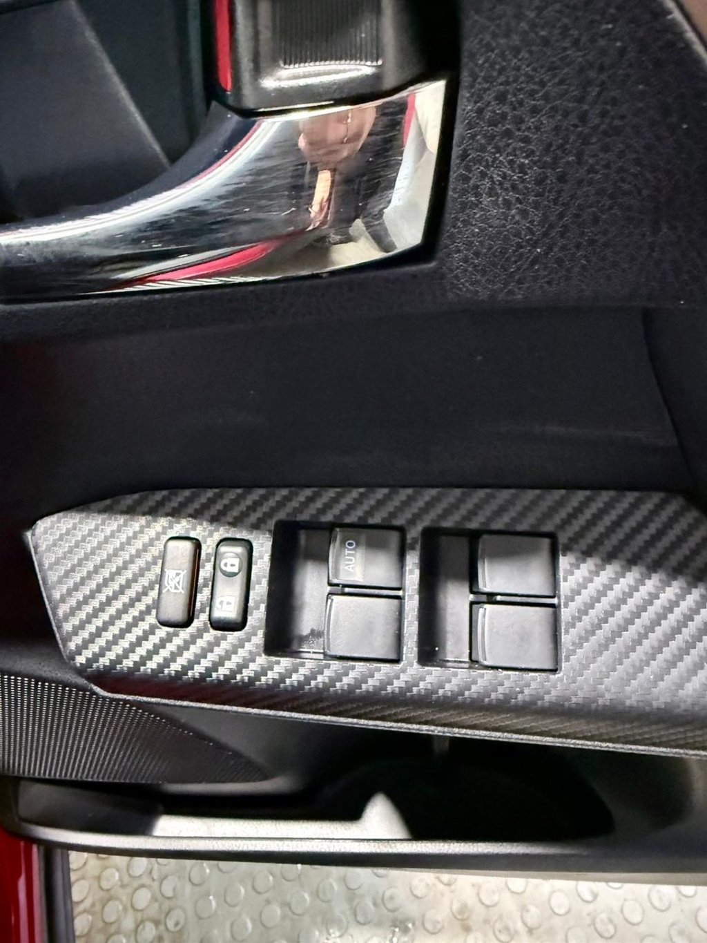 Used Toyota RAV4 2015 for sale - 77394556: Photo 24