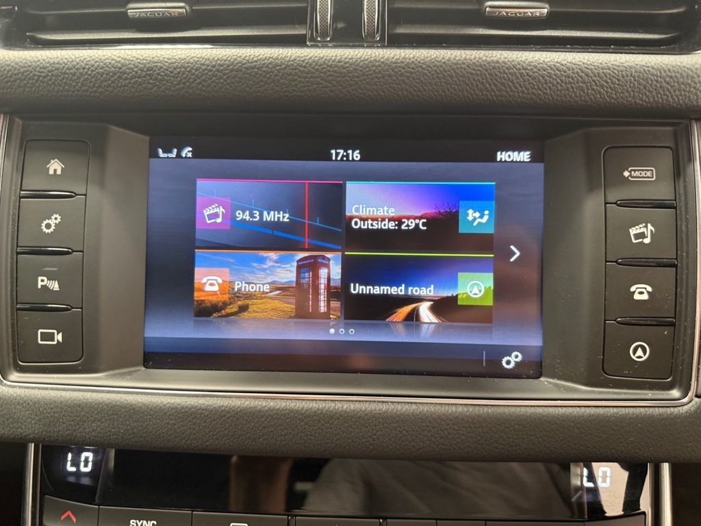 Used Jaguar XF 2018 for sale - 76105402: Photo 21