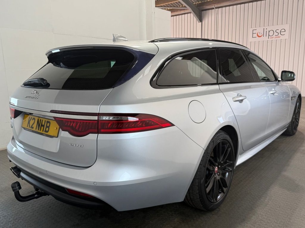 Used Jaguar XF 2018 for sale - 76105402: Photo 7