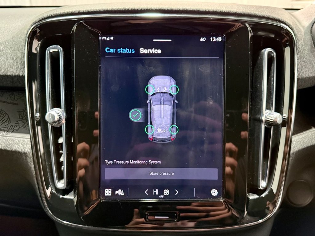 Used Volvo XC40 2023 for sale - 78219357: Photo 36