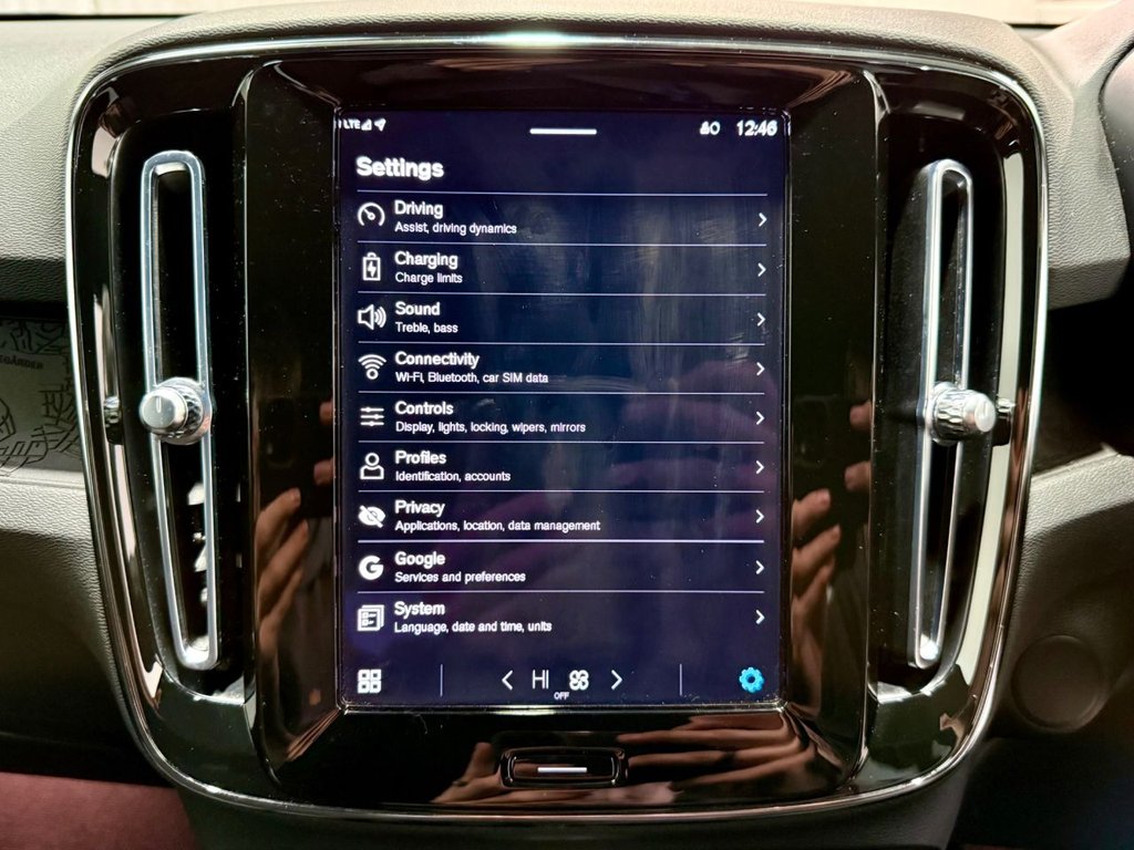 Used Volvo XC40 2023 for sale - 78219357: Photo 38