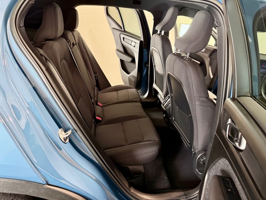 Used Volvo XC40 2023 for sale - 78219357: Photo 42