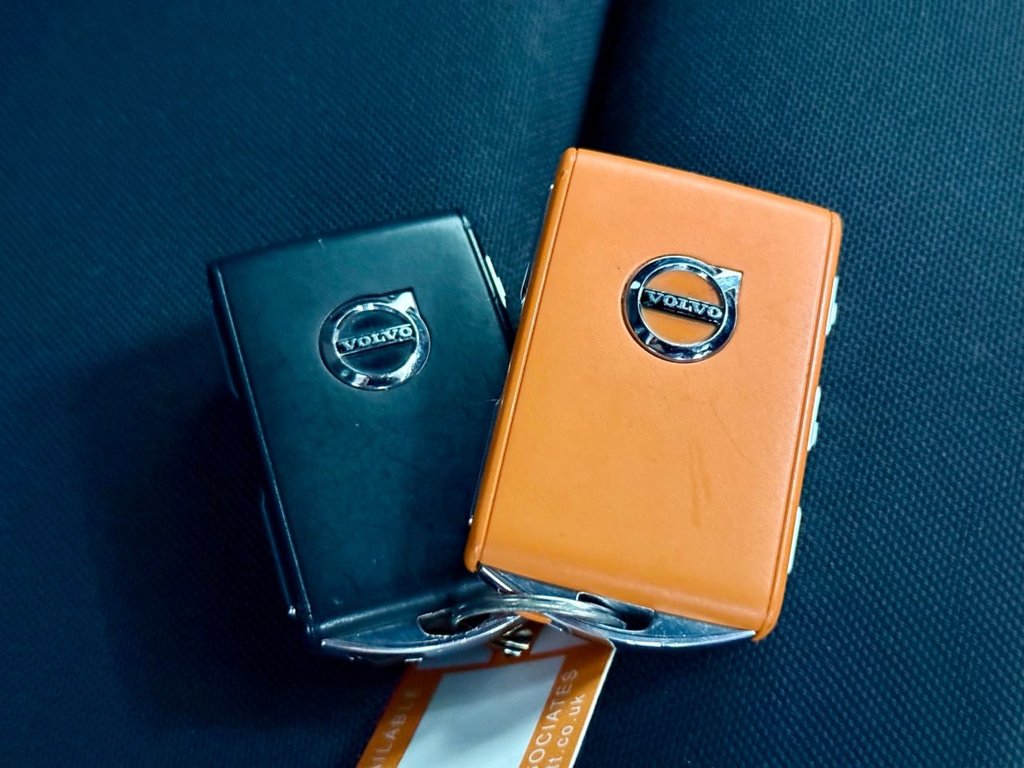 Used Volvo XC40 2023 for sale - 78219357: Photo 45