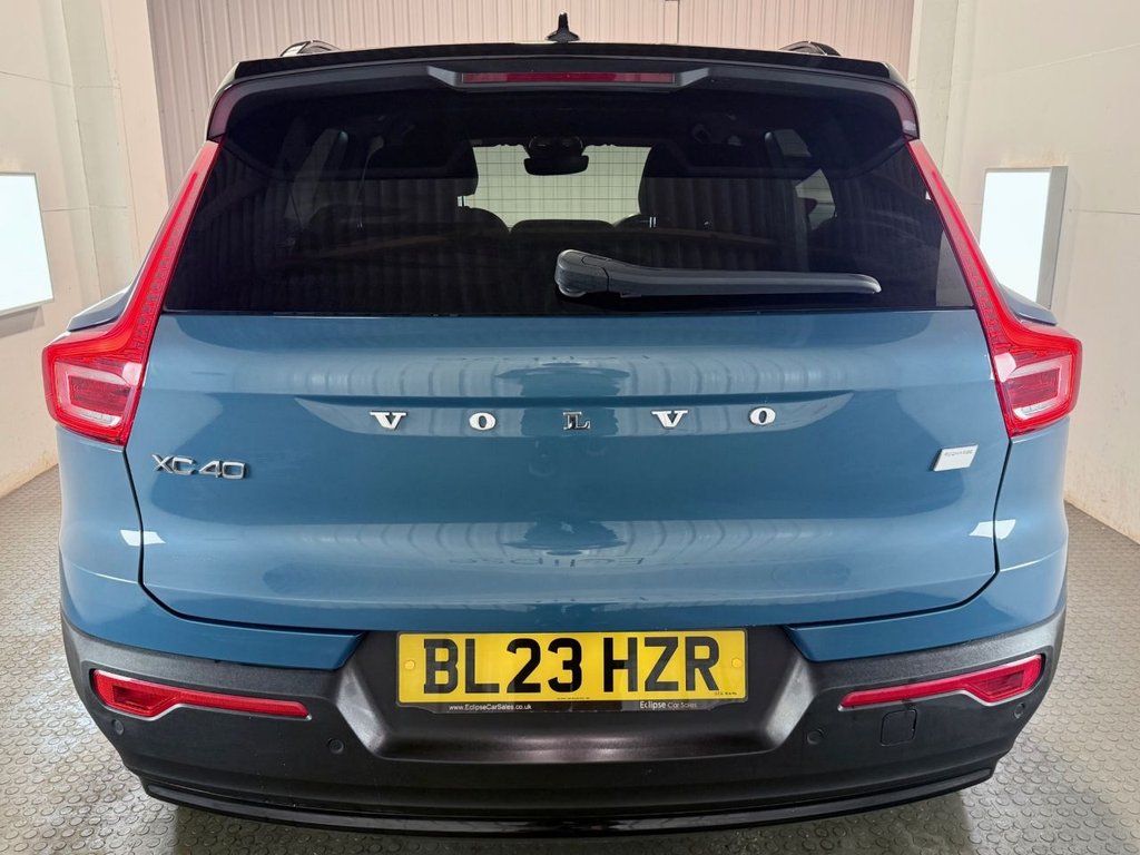 Used Volvo XC40 2023 for sale - 78219357: Photo 6