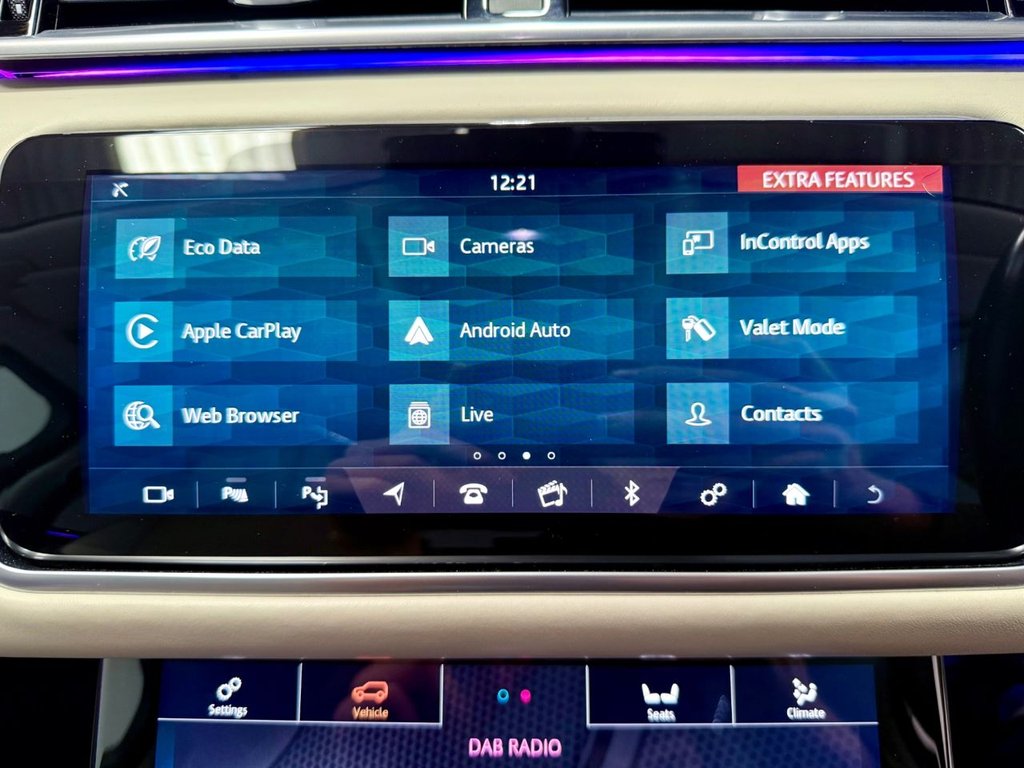 Used Land Rover Range Rover Velar 2017 for sale - 76934497: Photo 31