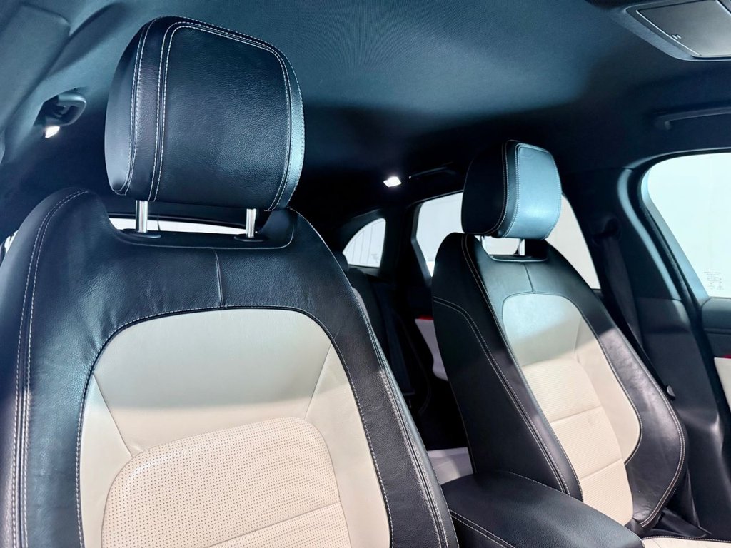 Used Jaguar F-Pace 2018 for sale - 76698602: Photo 10