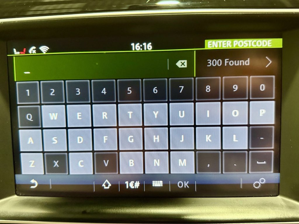 Used Jaguar F-Pace 2018 for sale - 76698602: Photo 30