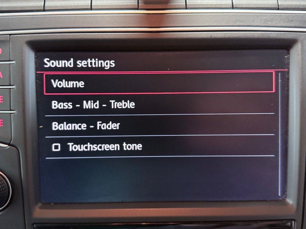 Used Volkswagen Polo 2016 for sale - 76535928: Photo 32