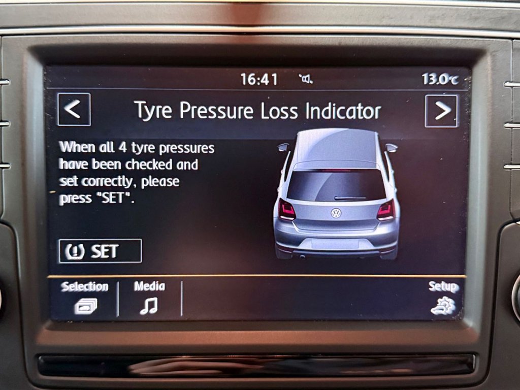 Used Volkswagen Polo 2016 for sale - 76535928: Photo 34