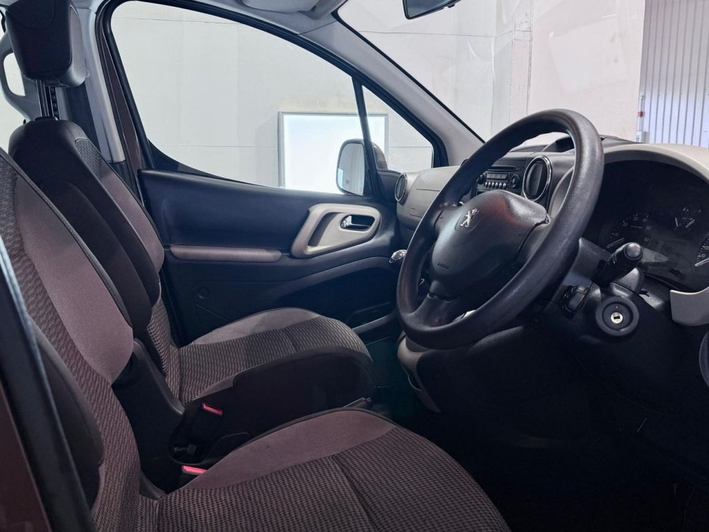 Used Peugeot Partner Tepee 2013 for sale - 78068495: Photo 10