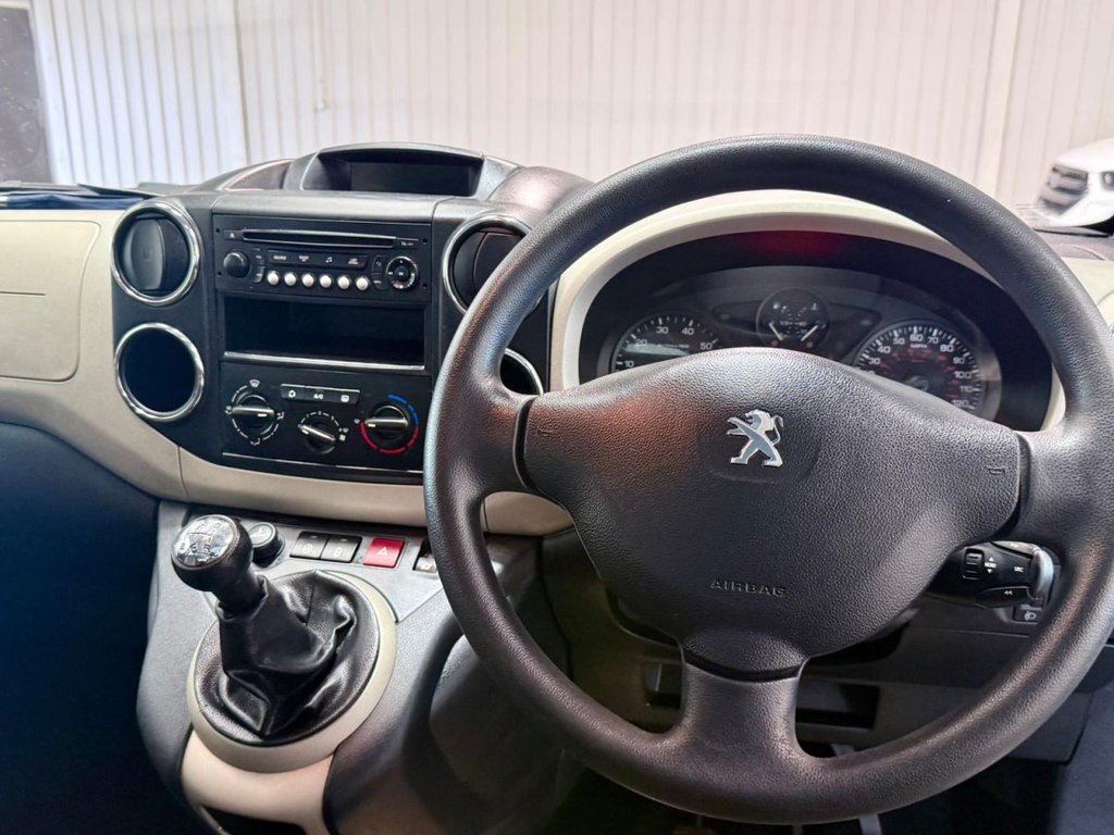 Used Peugeot Partner Tepee 2013 for sale - 78068495: Photo 14
