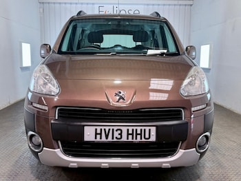 Used Peugeot Partner Tepee 2013 for sale - 78068495: Photo