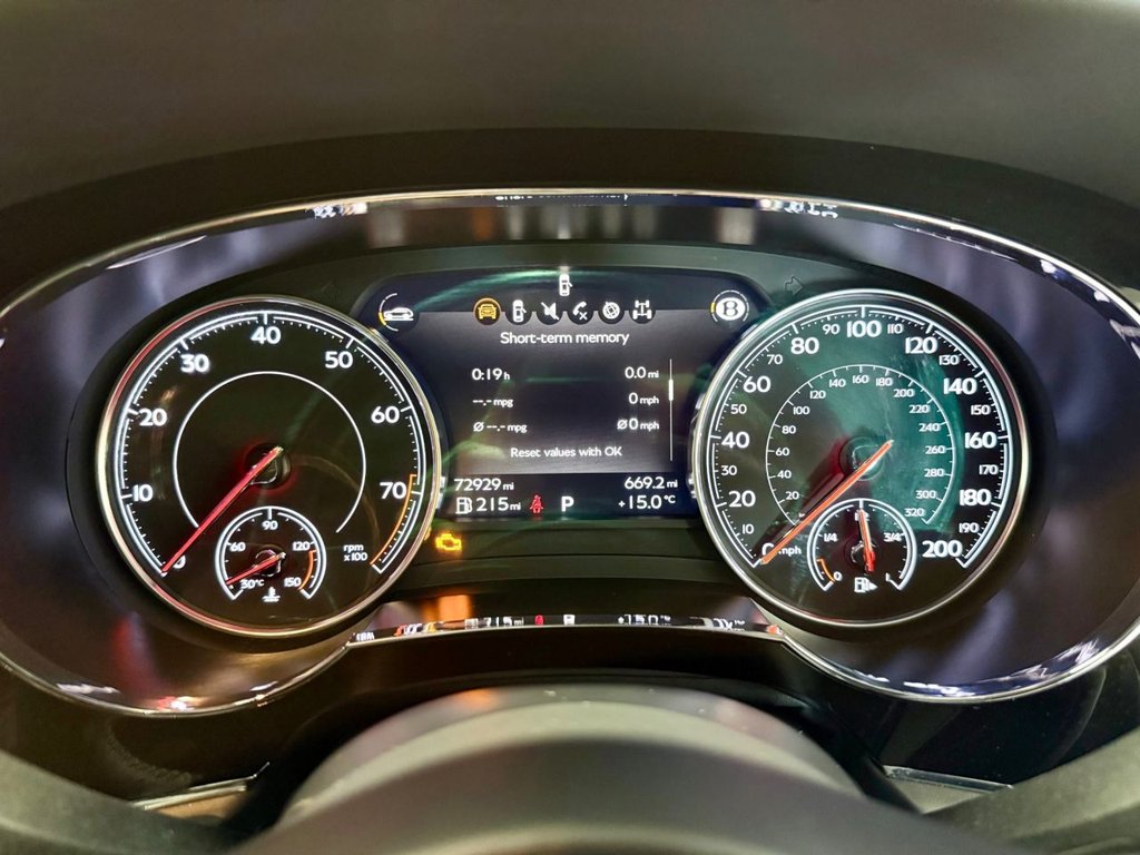 Used Bentley Bentayga 2018 for sale - 76323552: Photo 15