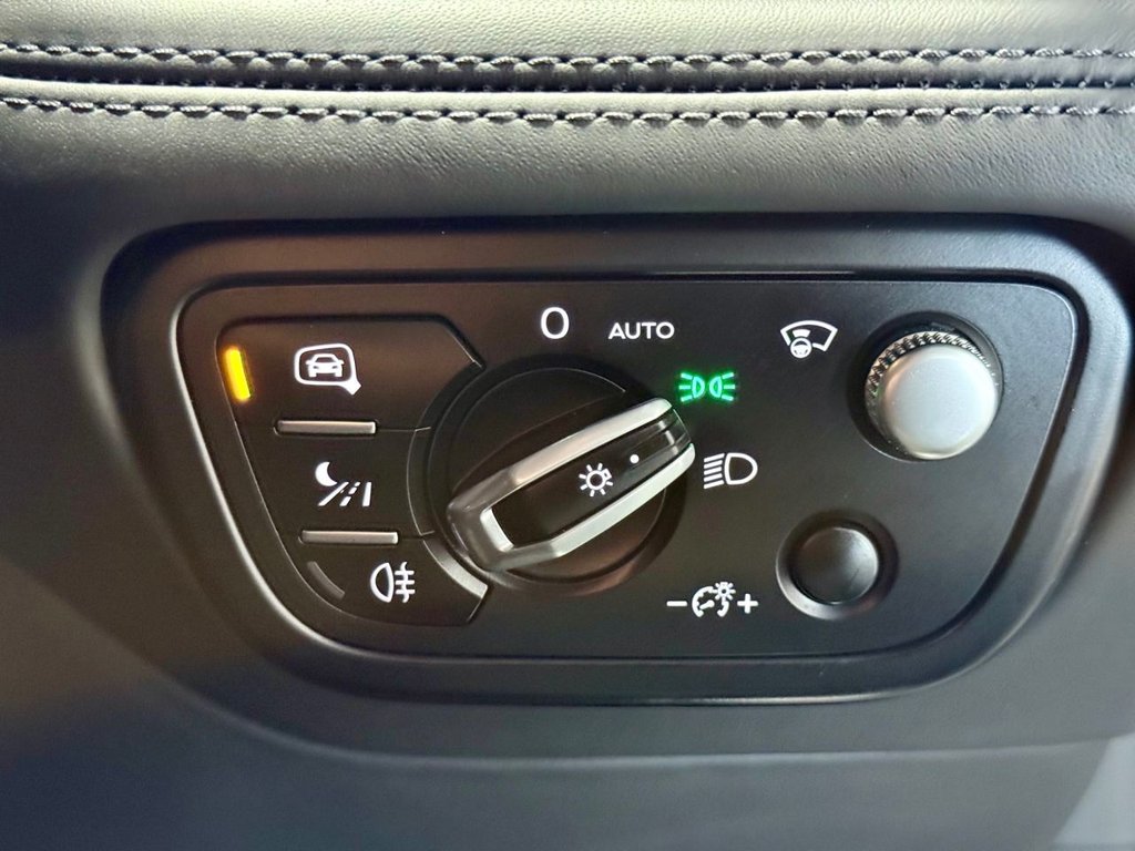 Used Bentley Bentayga 2018 for sale - 76323552: Photo 21