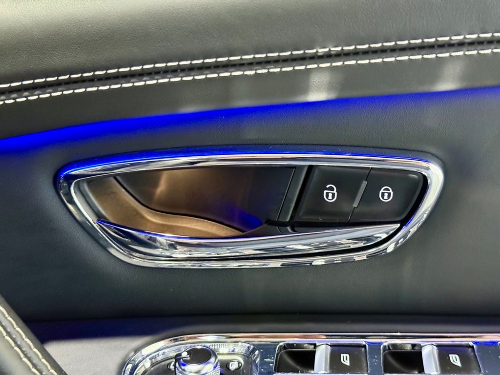 Used Bentley Bentayga 2018 for sale - 76323552: Photo 24