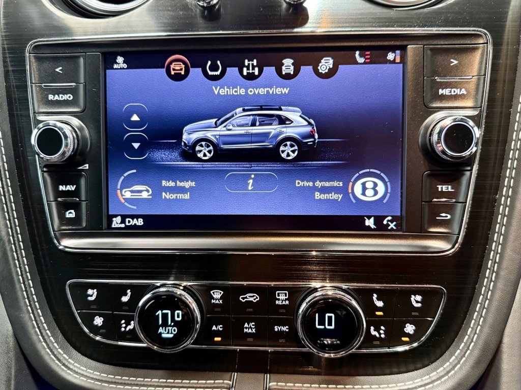 Used Bentley Bentayga 2018 for sale - 76323552: Photo 30