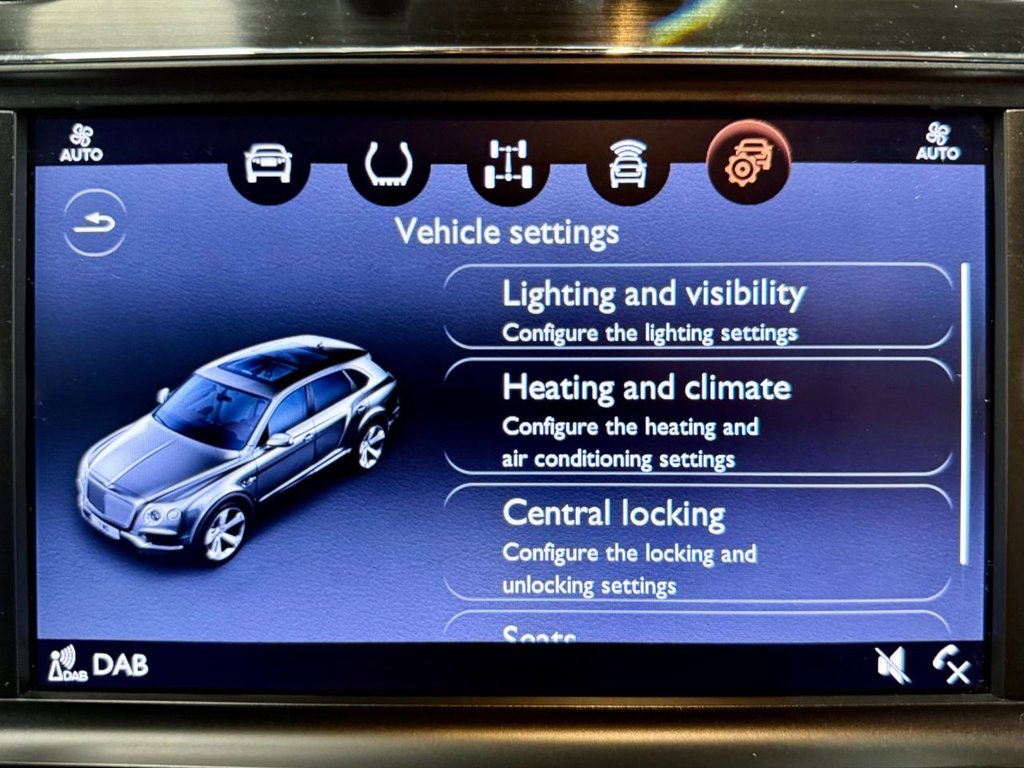 Used Bentley Bentayga 2018 for sale - 76323552: Photo 43