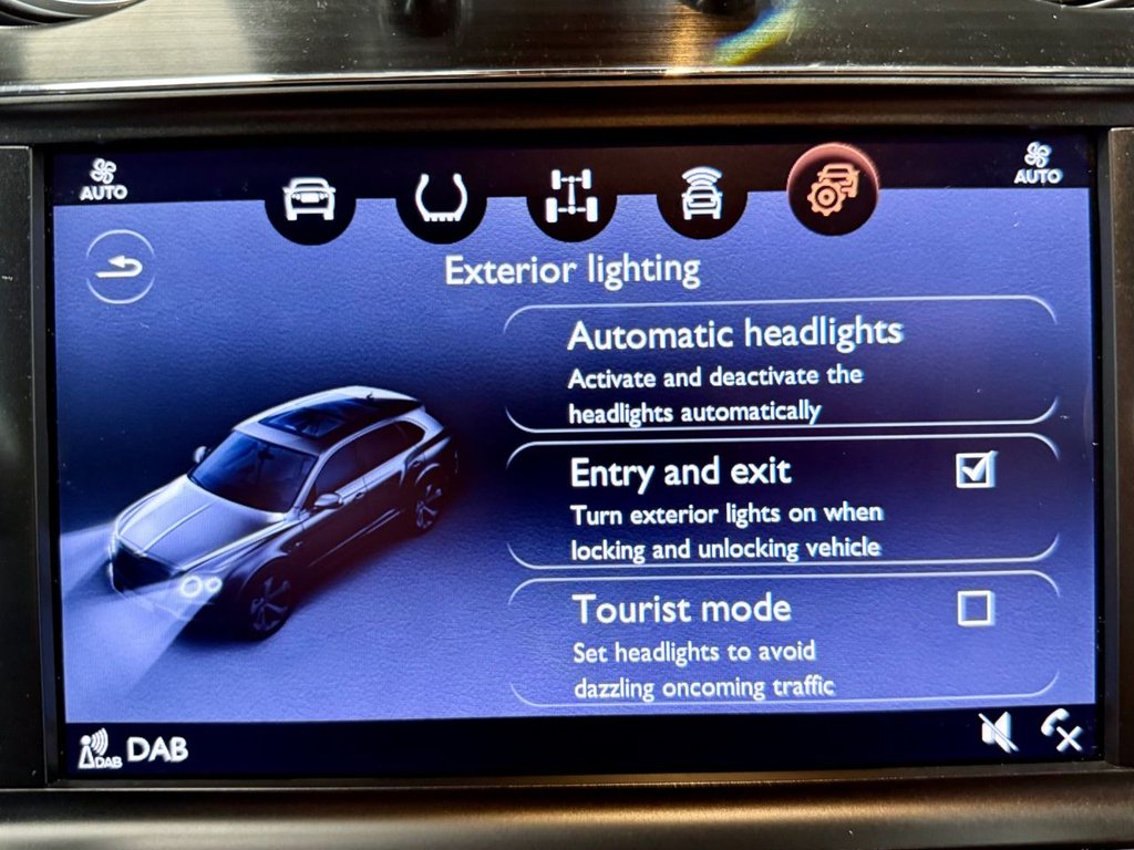 Used Bentley Bentayga 2018 for sale - 76323552: Photo 49