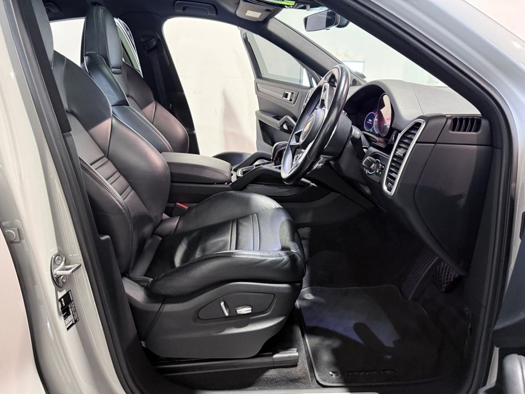 Used Porsche Cayenne 2020 for sale - 76883571: Photo 49