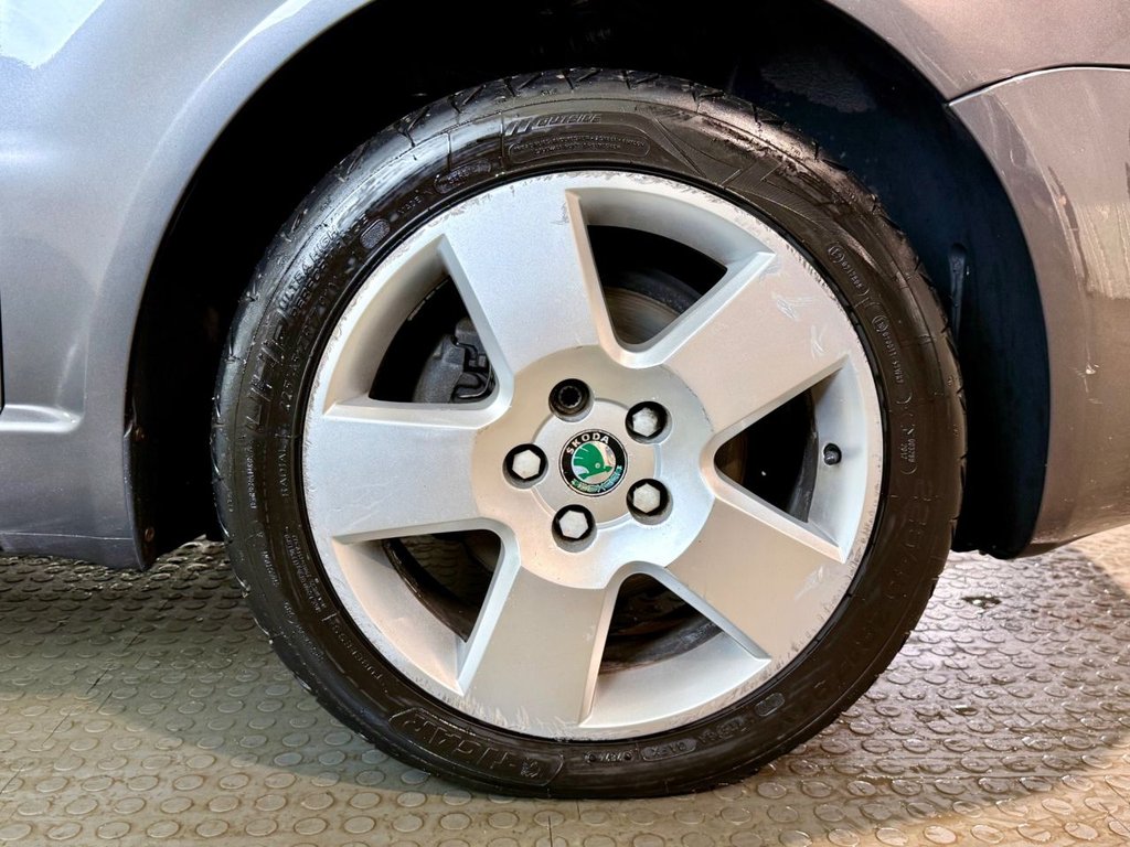 Used Skoda Superb 2005 for sale - 77227643: Photo 21