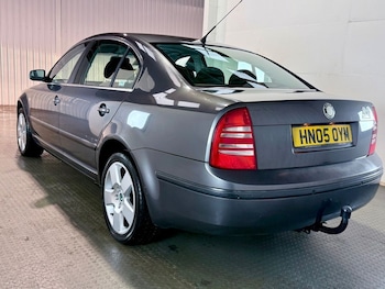 Used Skoda Superb 2005 for sale - 77227643: Photo