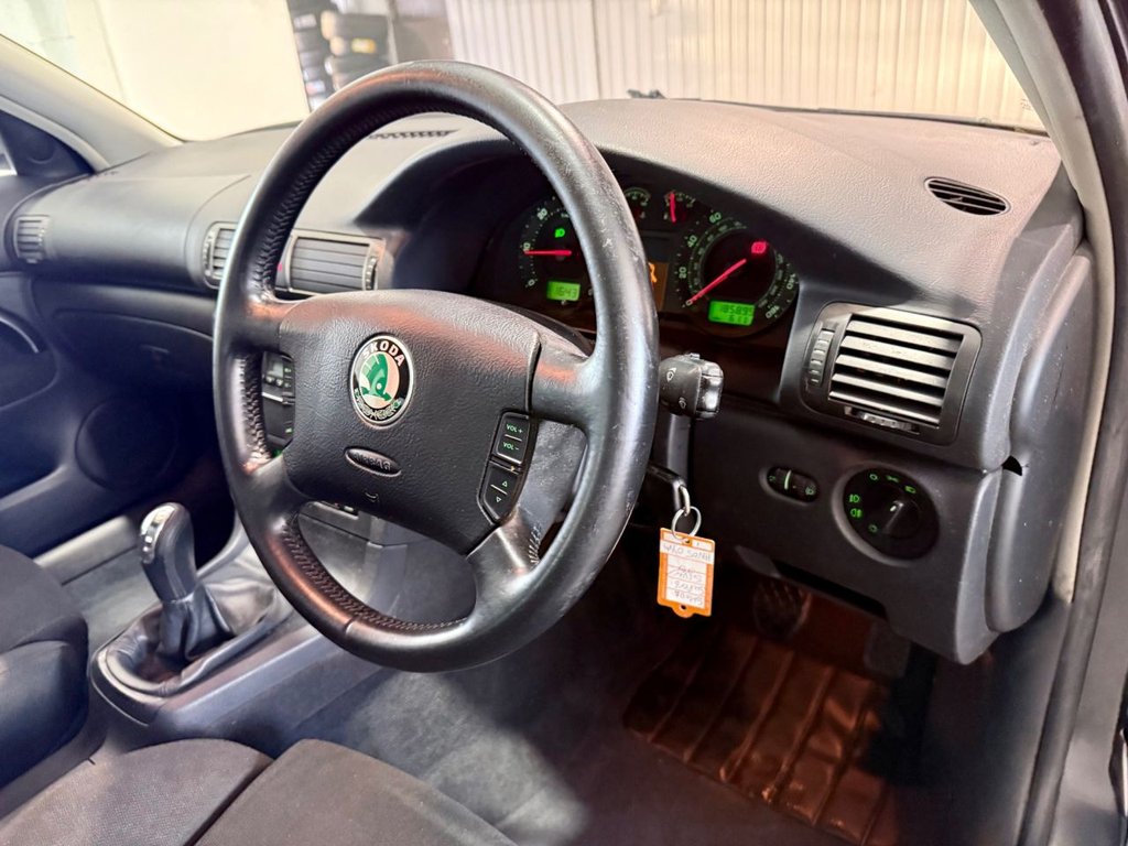 Used Skoda Superb 2005 for sale - 77227643: Photo 9