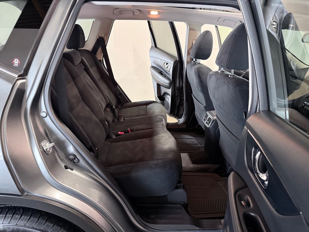 Used Nissan X-Trail 2017 for sale - 76867243: Photo 33