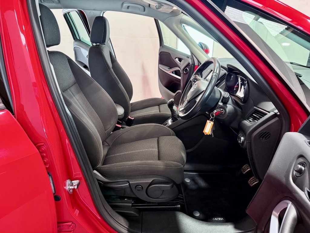 Used Vauxhall Zafira 2018 for sale - 76686053: Photo 33