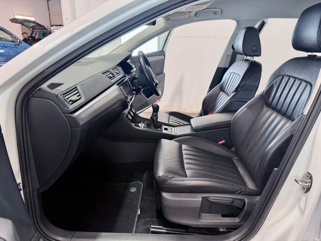 Used Skoda Superb 2016 for sale - 77654524: Photo 33