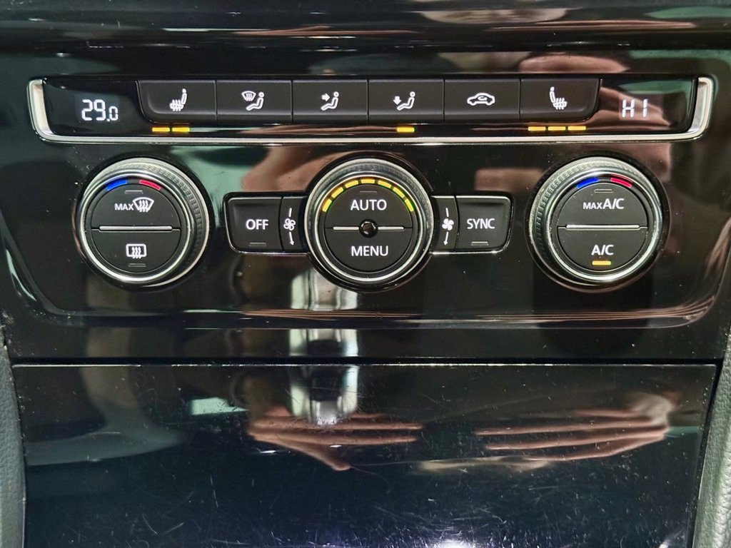 Used Volkswagen Golf 2016 for sale - 77212287: Photo 24