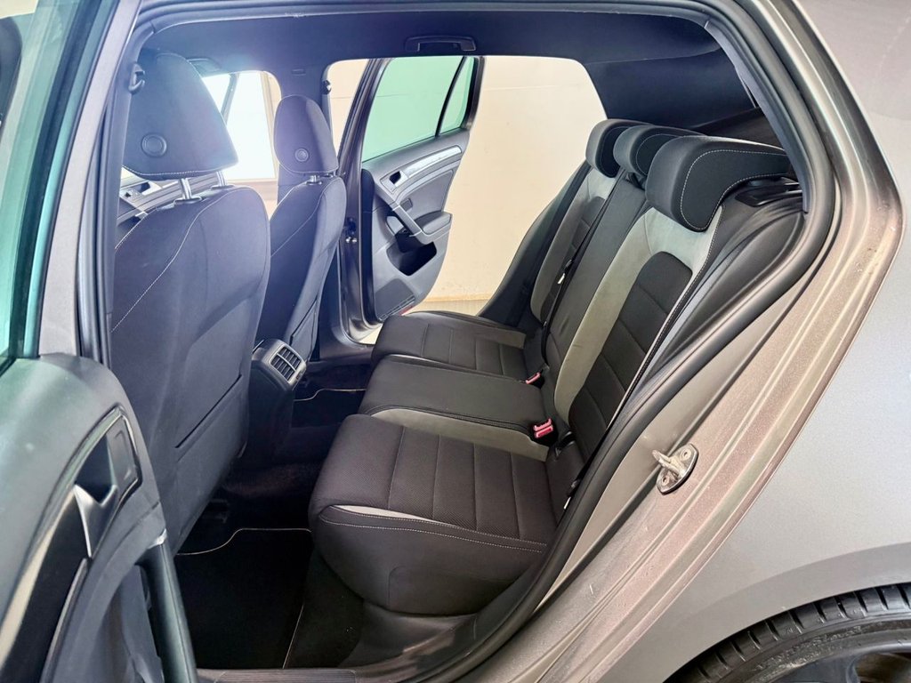 Used Volkswagen Golf 2016 for sale - 77212287: Photo 30