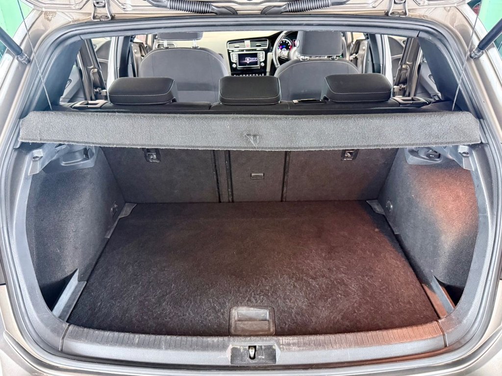 Used Volkswagen Golf 2016 for sale - 77212287: Photo 32