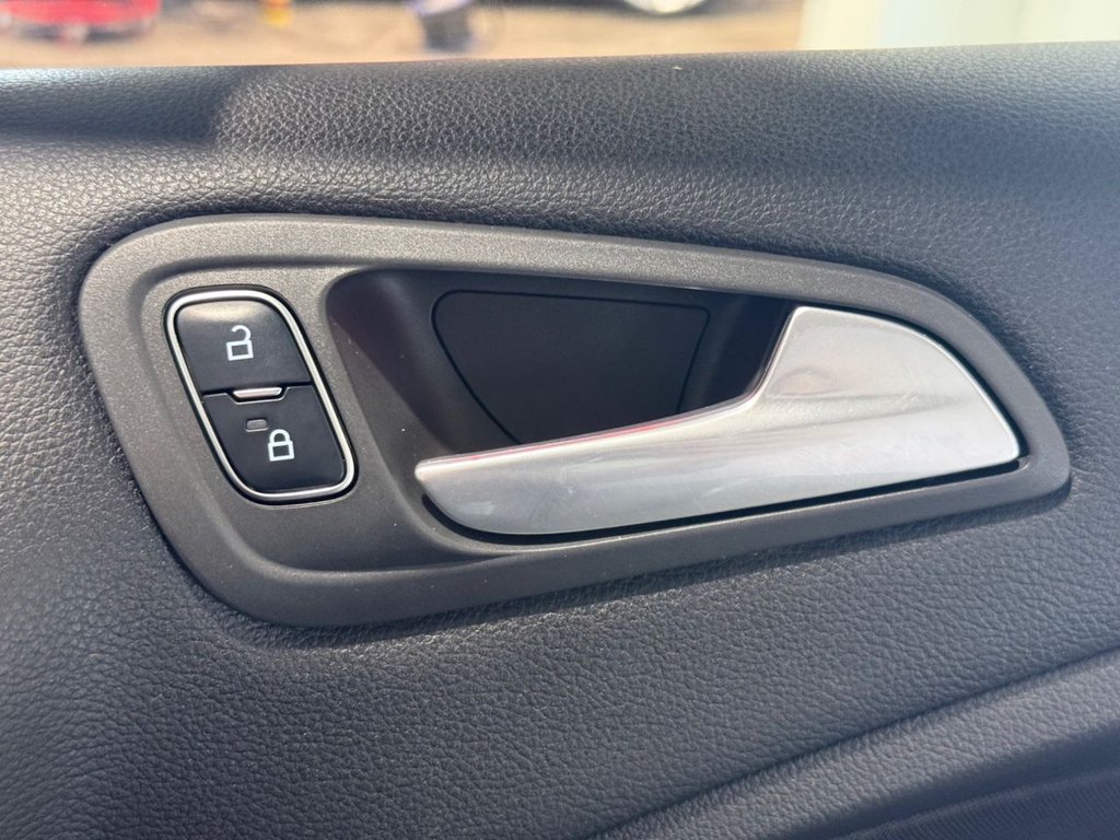 Used Ford Grand C-Max 2017 for sale - 76883310: Photo 19