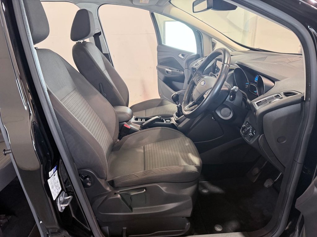 Used Ford Grand C-Max 2017 for sale - 76883310: Photo 42