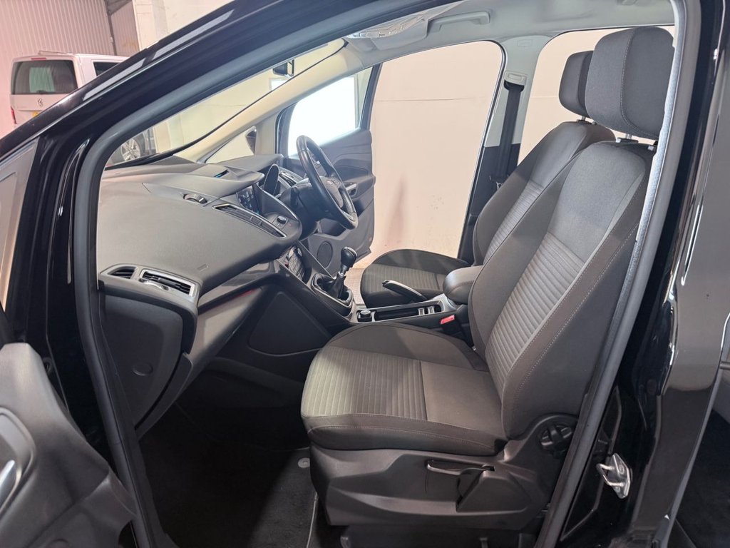 Used Ford Grand C-Max 2017 for sale - 76883310: Photo 45