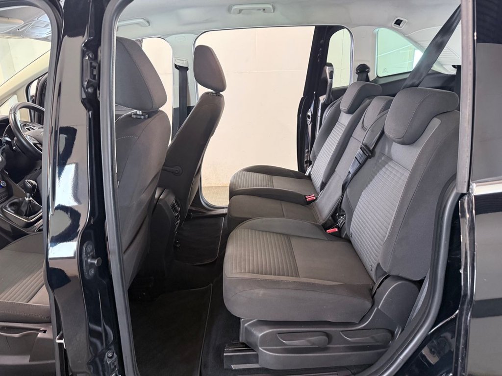 Used Ford Grand C-Max 2017 for sale - 76883310: Photo 46