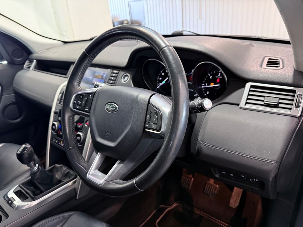Used Land Rover Discovery Sport 2018 for sale - 77048721: Photo 11