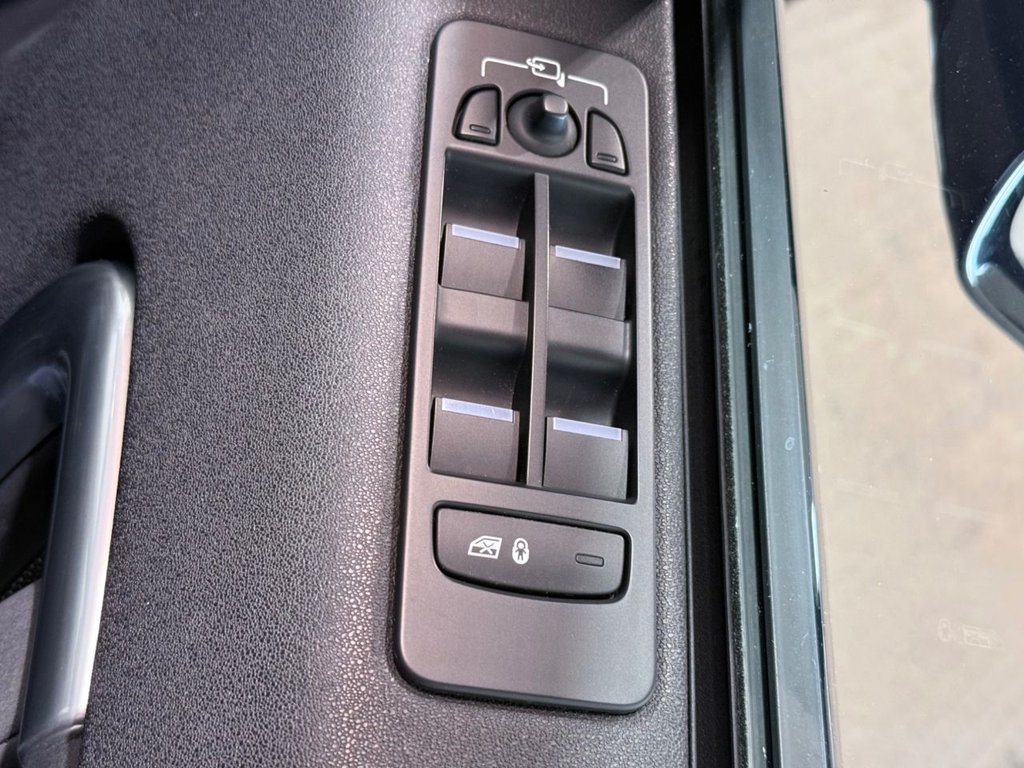 Used Land Rover Discovery Sport 2018 for sale - 77048721: Photo 19